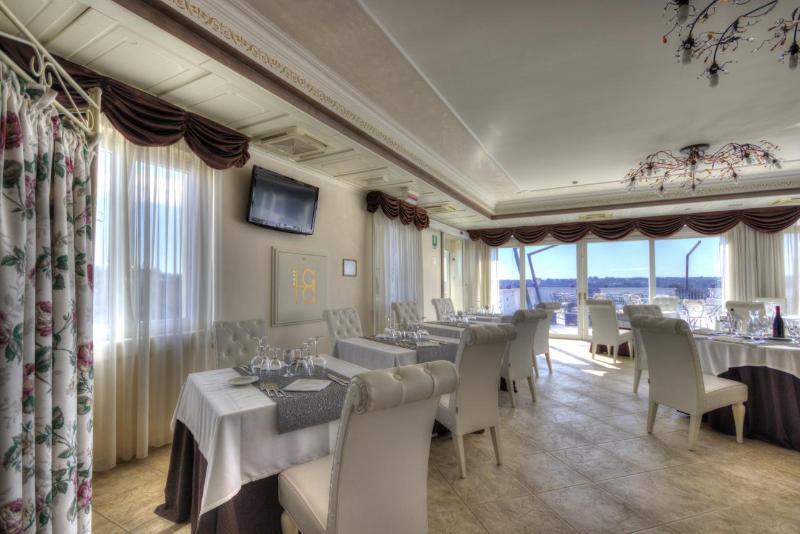 Hotel Madonna Delle Grazie Ceglie Messapica Zewnętrze zdjęcie